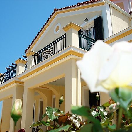 Remenata Apartment Lixouri Ngoại thất bức ảnh